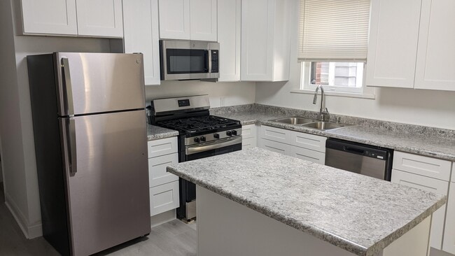 Photo - 1114 Elgin Ave Unit 1