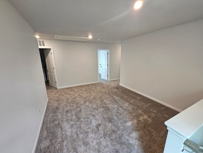 Building Photo - Like New Home is Mulberry Pond