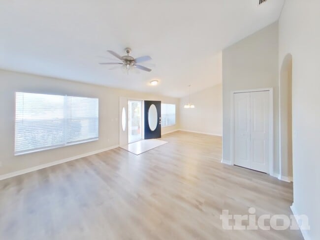 Photo - 4151 Candler Ave