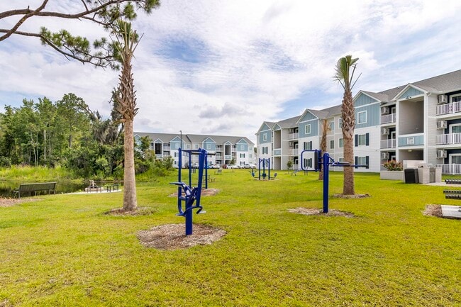 The Pointe Grand Apartment Homes