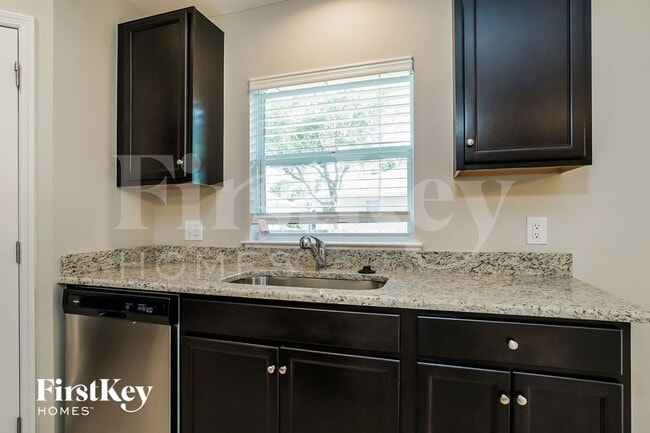 Photo - 9025 Irving Rd