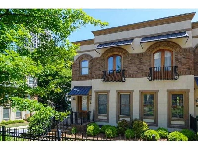 Photo - 396 15th St NW