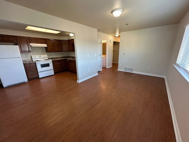 Building Photo - 1630 Parker Ave Unit B