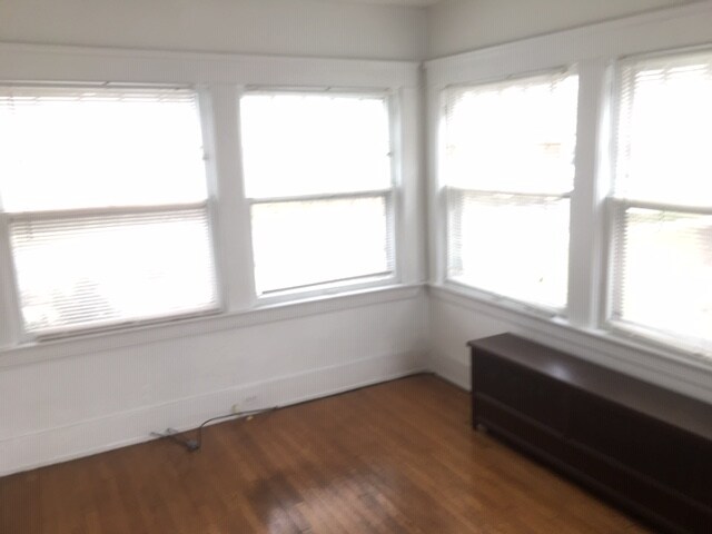 2134 Stillman Rd Unit 1