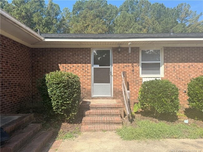 Building Photo - 4959 Fieldcrest Dr