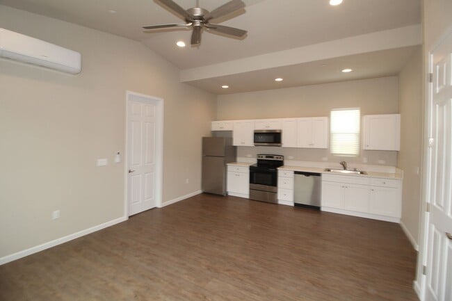 Photo - 2367 N Arthur Ave