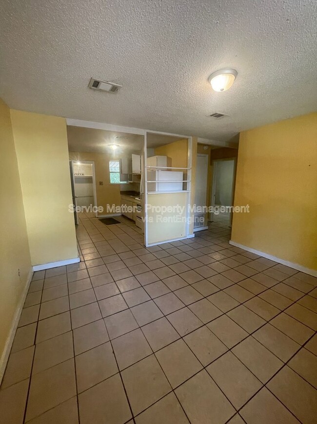 Photo - 2603 W Belmont St