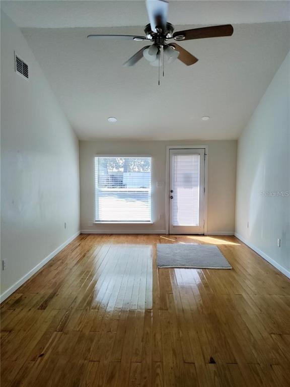 Photo - 100 S Stone St