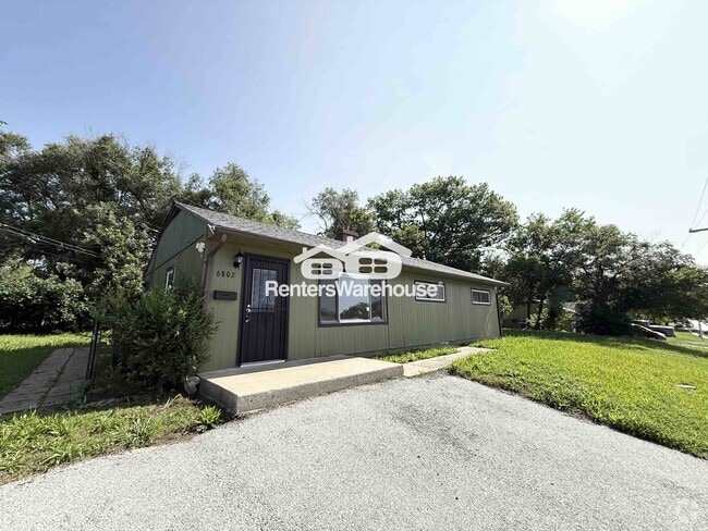 Building Photo - 6802 Longview Rd Rental