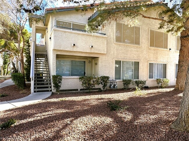 Building Photo - 3067 Key Largo Dr Unit 102