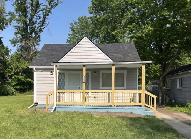 Building Photo - 15044 Dacosta St Rental