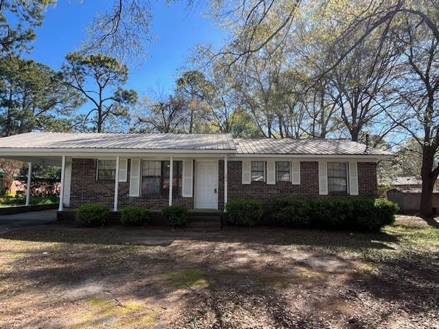 Building Photo - 203 Vienna Cir