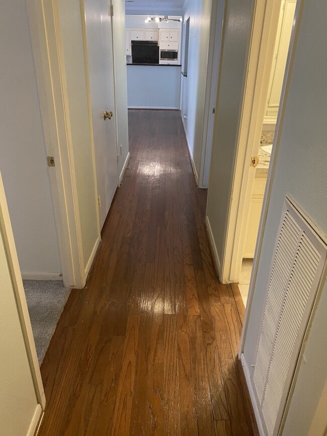 Photo - 5 Bendwood Dr