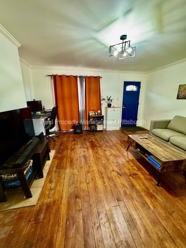 Photo - 2218 Sarah St Unidad 1