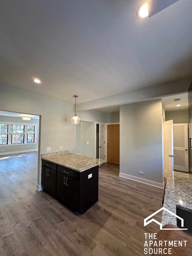 Photo - 1142 Maple Ave Unit 3