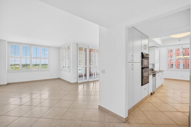 Photo - North Ocean Boulevard, Fort Lauderdale, FL 33308 - 2 BR 2 BA condo
