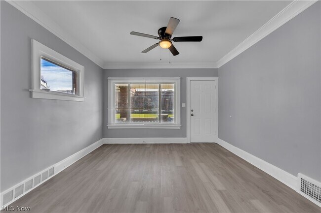 Photo - 10613 Sandusky Ave Unit A