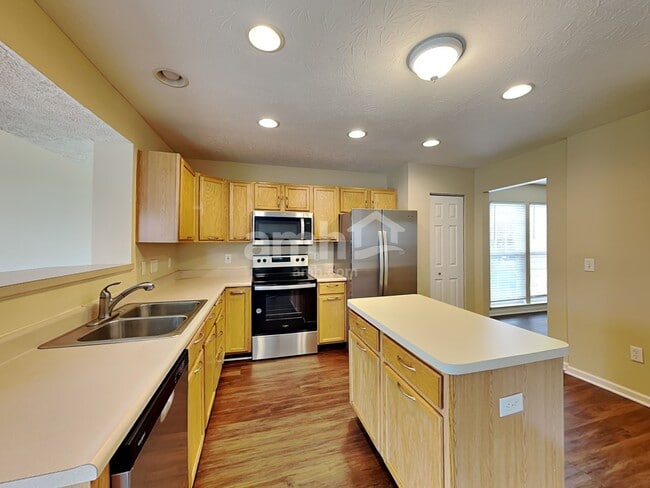 Photo - 182 Coyote Dr