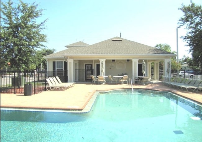 Photo - Sanctuary Walk Apartments