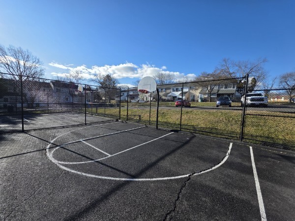 Photo - 163 Salem Rd