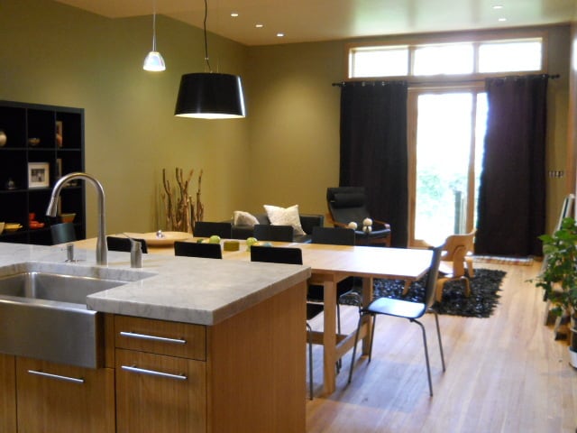 Dining room & living room - 5047 Hazel Ave Unit 4 Br Eco-House