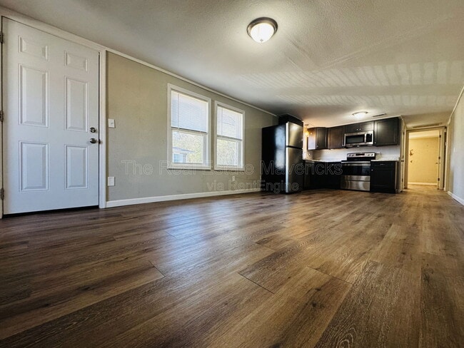 Photo - 48 Trinity Rd