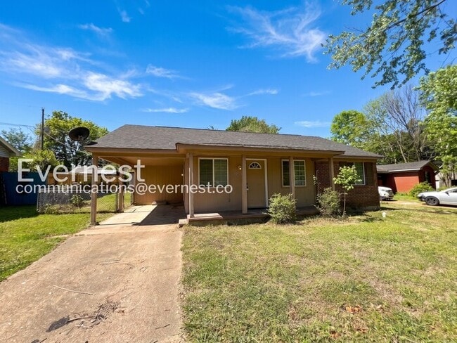 Building Photo - 8297 Baldwyn Cove