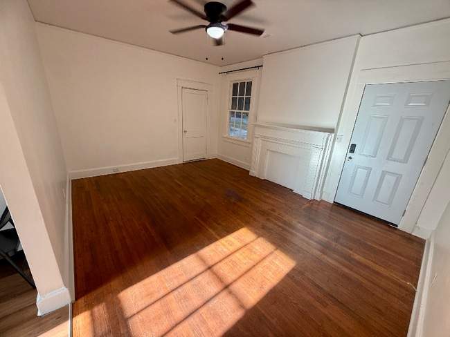 Photo - 420 Calloway St