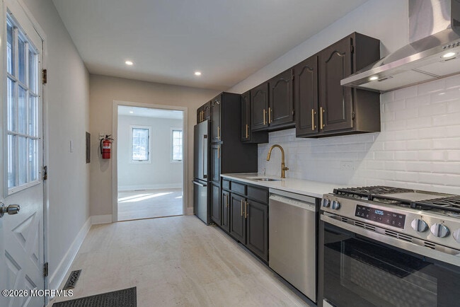 Photo - 94 Valley Ave