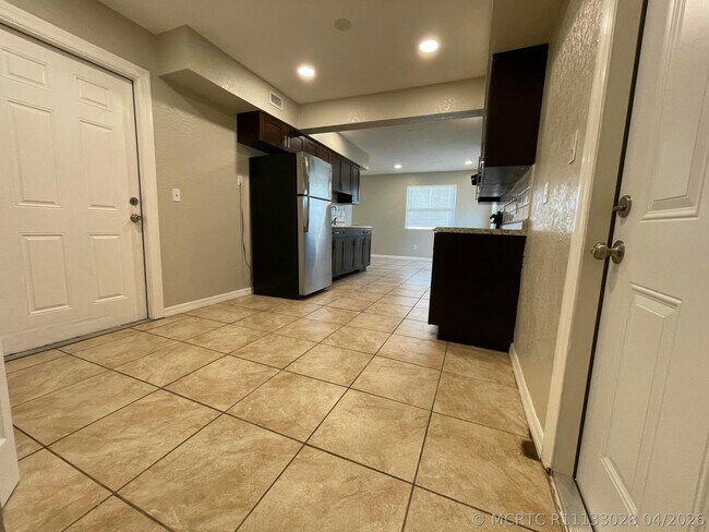 Photo - 2886 Harson Way