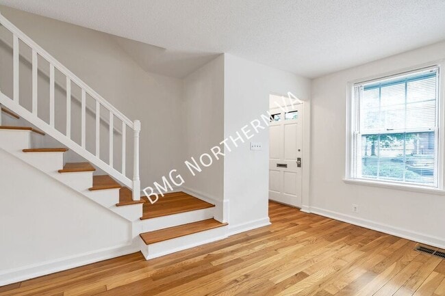 Photo - 3612 S Taylor St