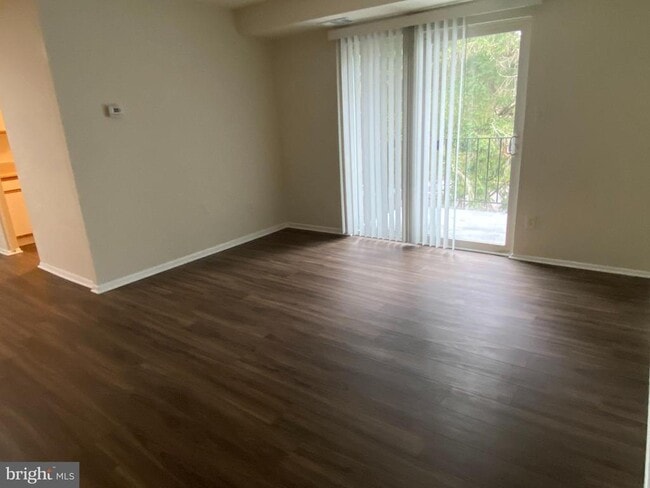 Building Photo - 11914 Tarragon Rd Unit J Rental