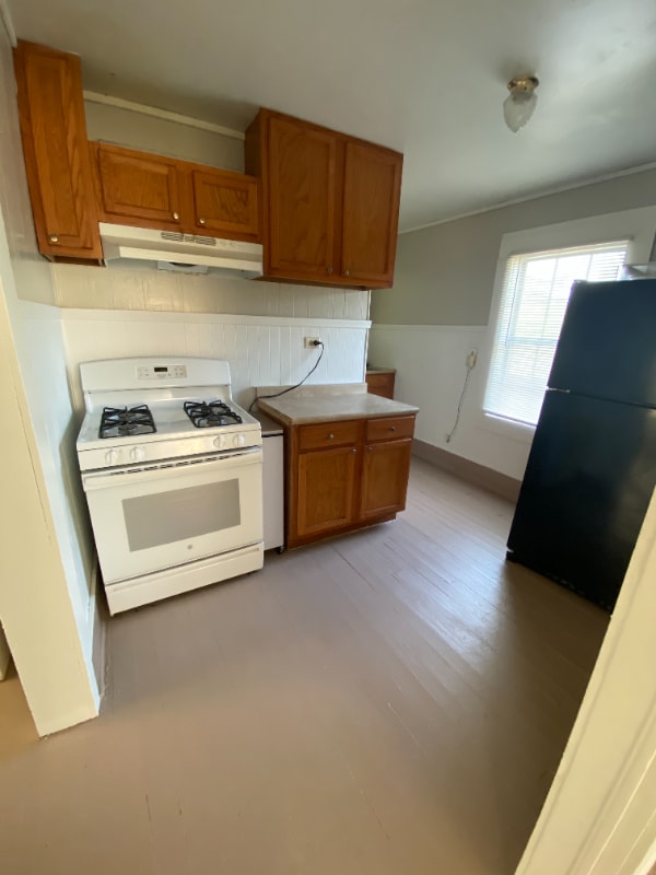 505 E Main St