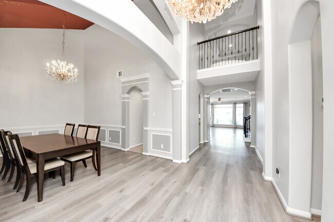 Photo - 14302 Jaubert Ct