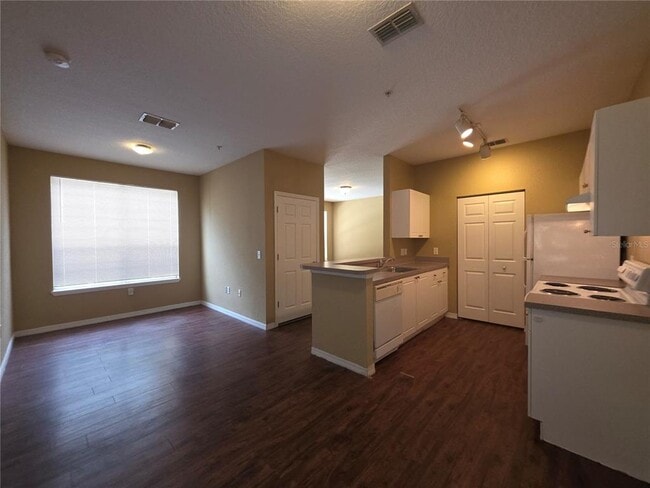 Photo - 824 Grand Regency Pointe Unit 101