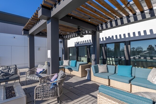 Photo - Walcott Jeffersonville