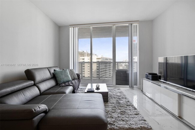 Photo - 1800 S Ocean Dr Unit 909