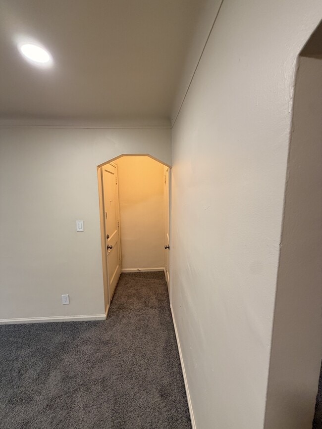 9384 Rutherford St Unidad 2