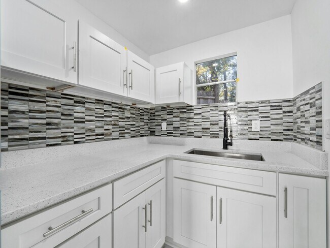 Photo - 2500 Marlboro St Unidad B-4