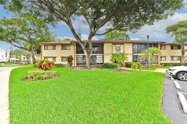 Photo - 10959 W Clairmont Cir Unit 211