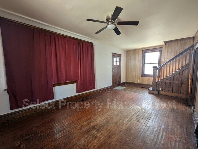 Photo - 3526 Smith St