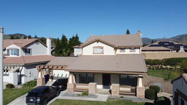 Photo - Beautiful 5 bedroom 3 bathroom home in Yucaipa