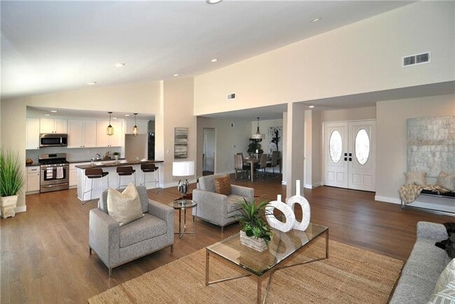Photo - 7251 Pondera Cir