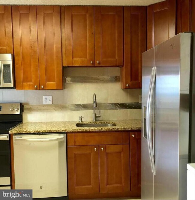 Photo - 8350 Greensboro Dr Unit 1012
