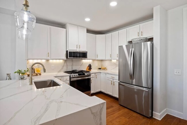 Photo - 125 Pier View St Unidad 407