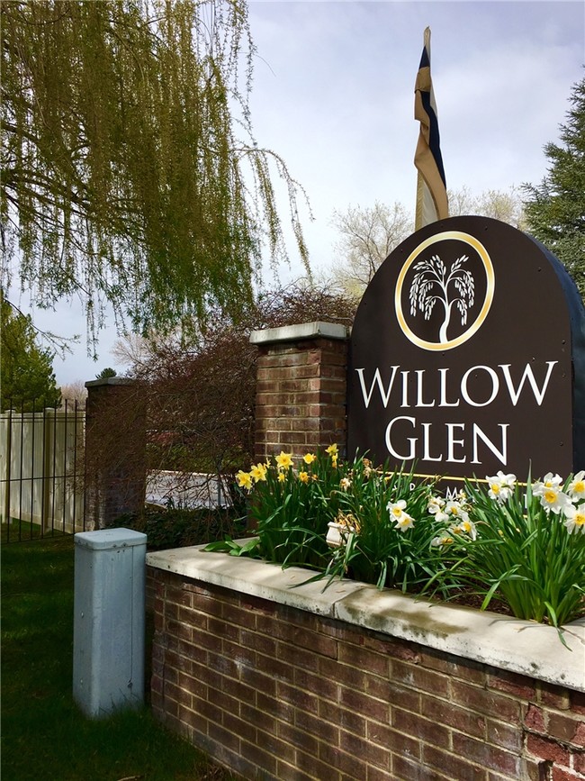 Willow Glen - Willow Glen Apartments