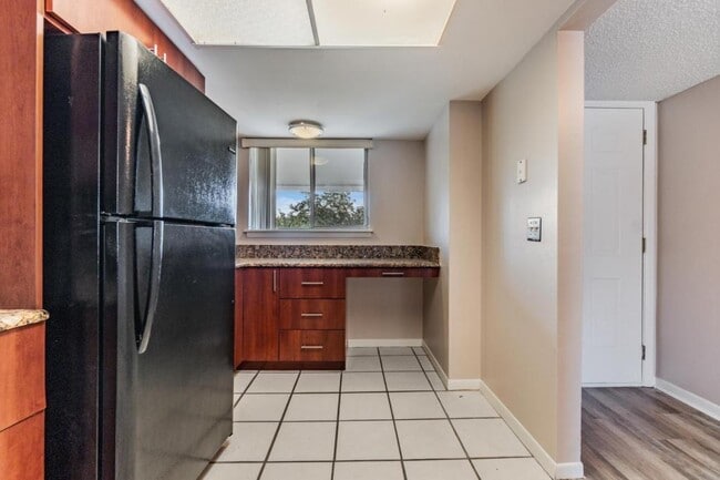 Photo - 6336 Newtown Cir Unit 36C1