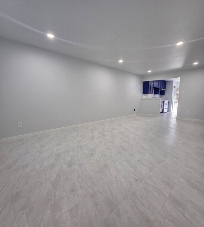 Photo - 1505 Woodhead St Unit 2