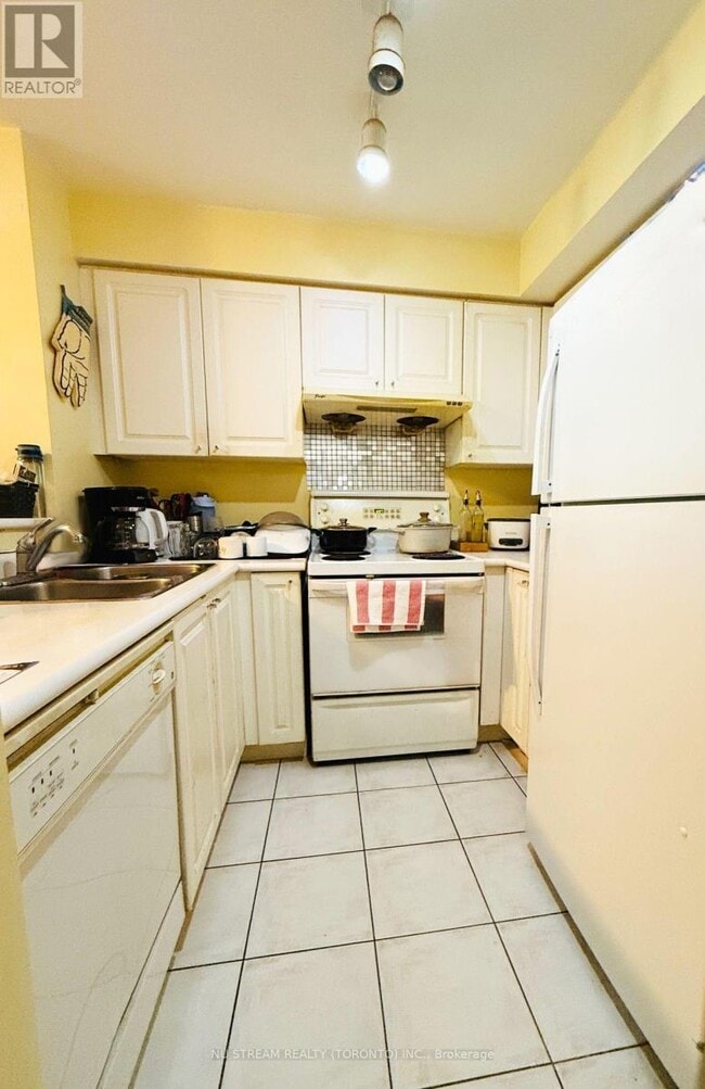 Photo - 11 Lee Centre Dr Unité 2306