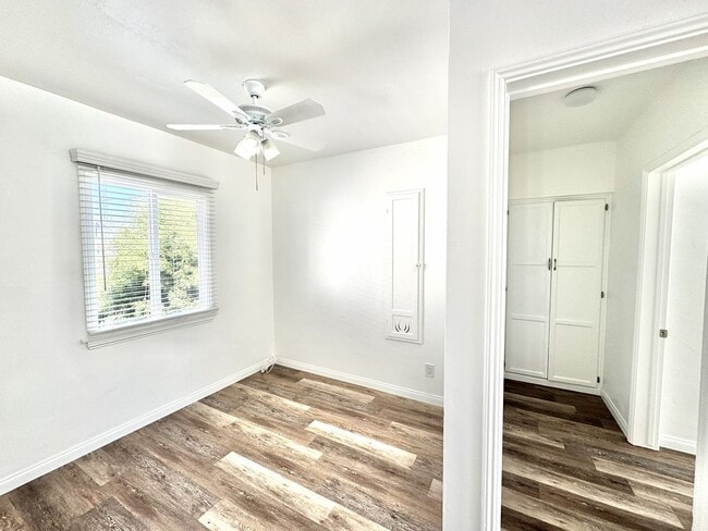 Photo - Light, bright, & SPACIOUS - 1 Bed/1 Bath T... Unidad 4420